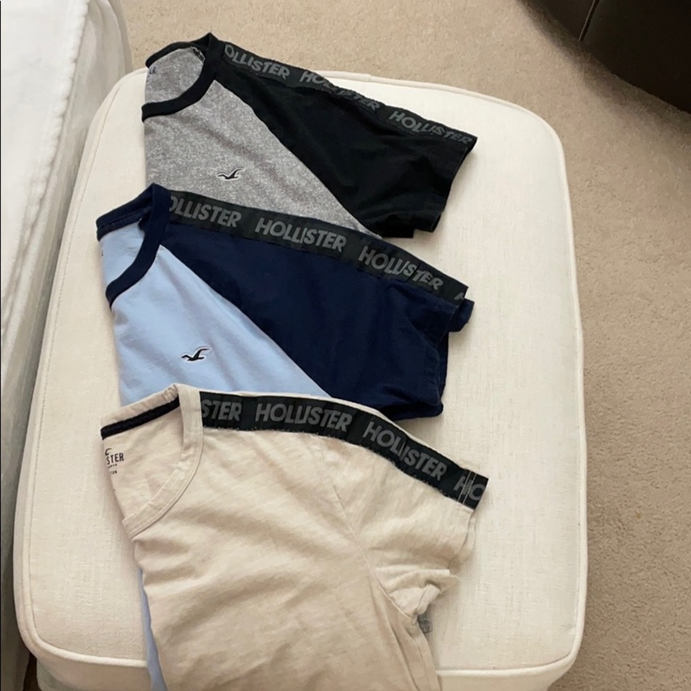 3 Hollister short sleeve Logo Shirts